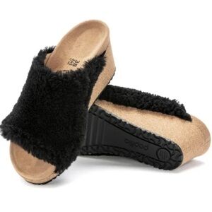 Birkenstock Black Wedge Sandals with Comfort Sole